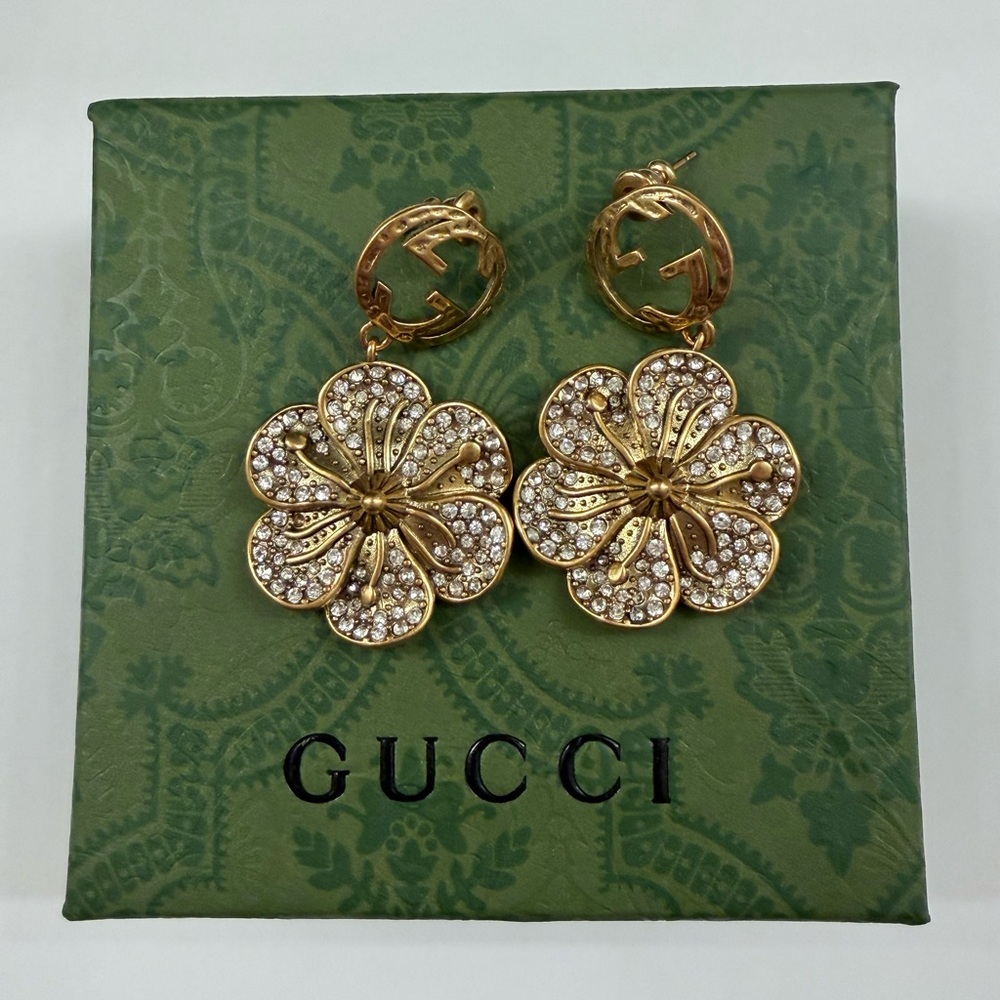Gucci Crystal GG Flower Drop Earrings – Gold Tone Luxury Statement